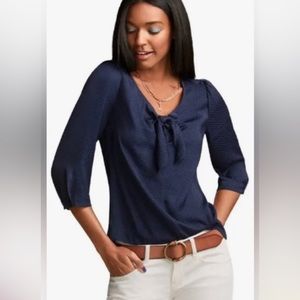 Cabi Blue tie knotted blouse navy swissdot #5525 size medium